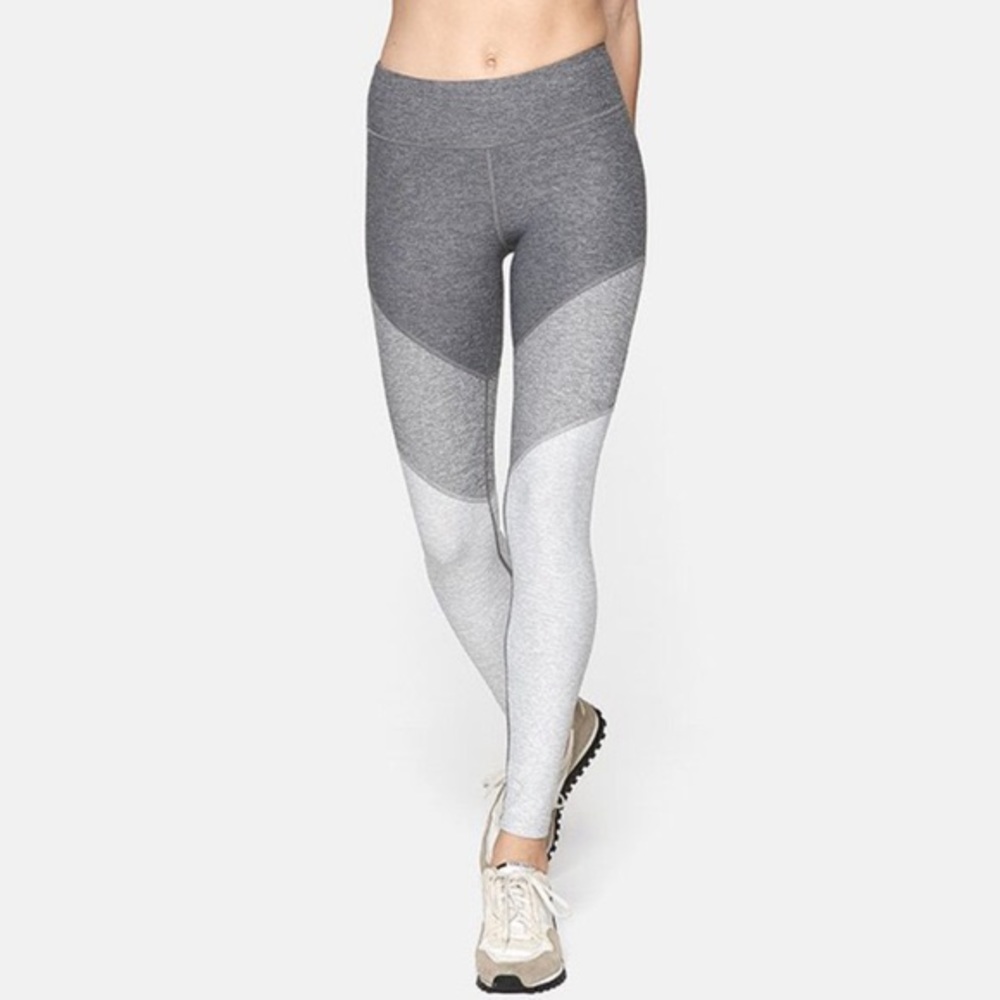 Outdoor Voices 7/8 Spring Legging in Dove/Ash/Gray